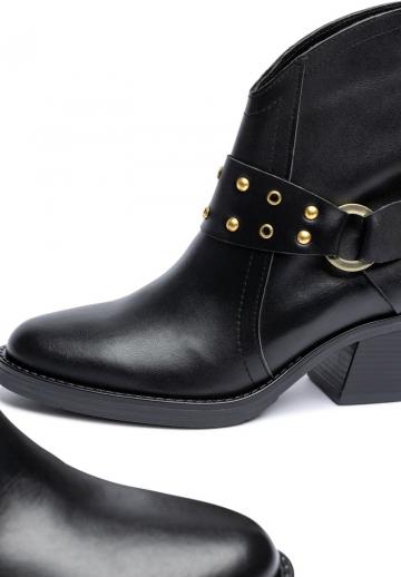 Ковбойские сапоги