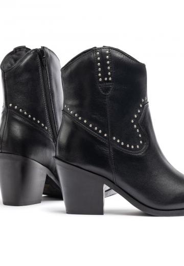 Ковбойские сапоги