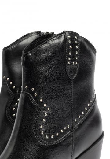 Ковбойские сапоги