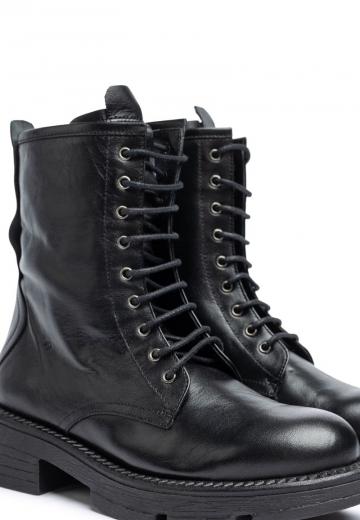 Гандбольные кроссовки