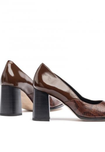 Гандбольные кроссовки