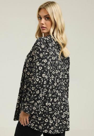 Длинная блузка