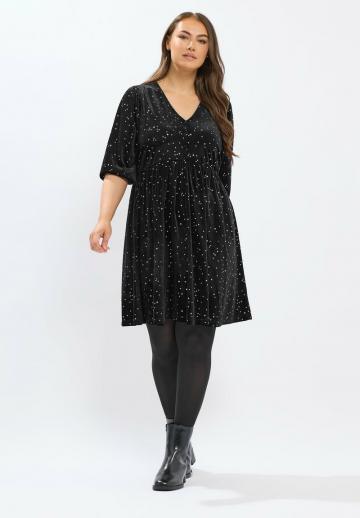 Короткое платье