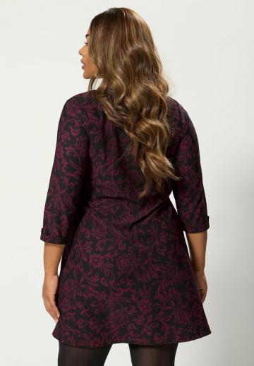 Короткое платье