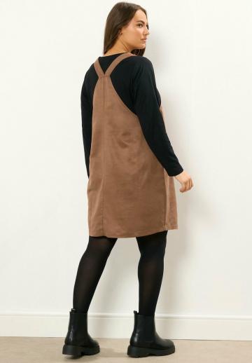 Короткое платье