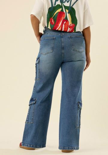Свободные джинсы