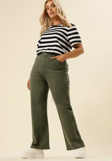 Свободные джинсы