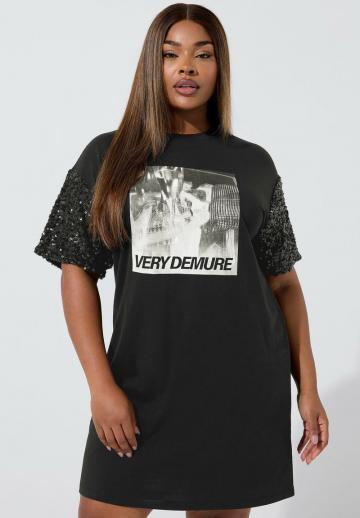 Короткое платье