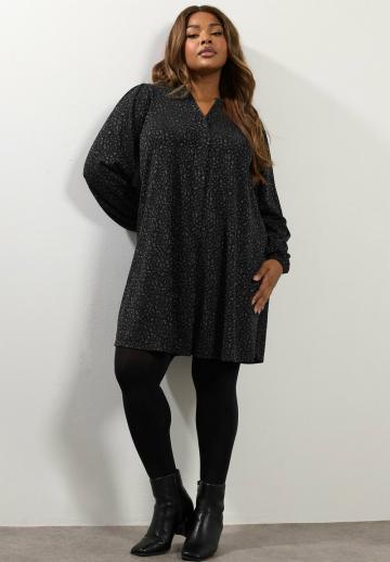 Короткое платье