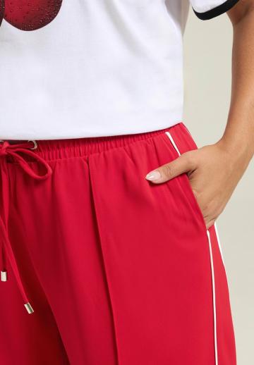 Спортивные штаны