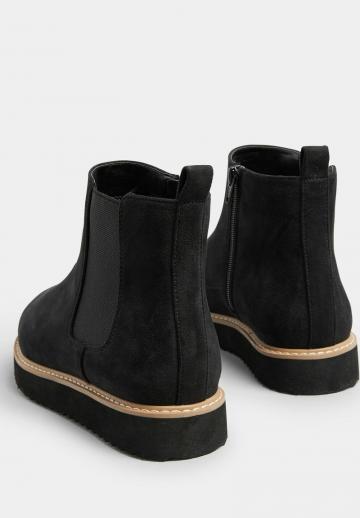 Широкие сапоги