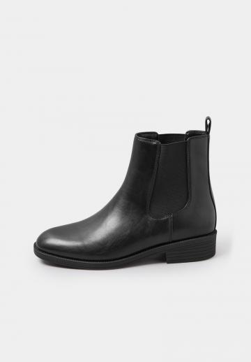 Ботинки челси