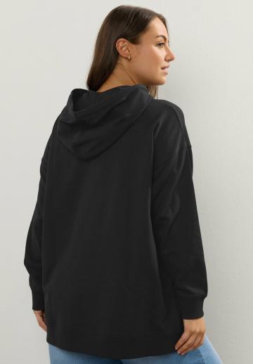 Пуловер с капюшоном