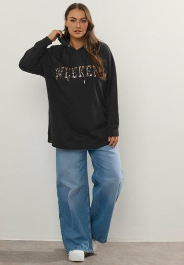 Пуловер с капюшоном