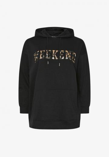 Пуловер с капюшоном