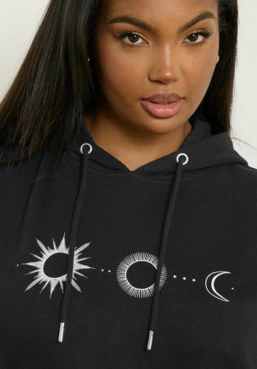 Пуловер с капюшоном