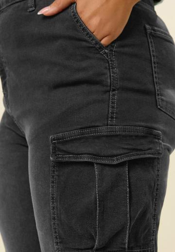 Клешеные джинсы