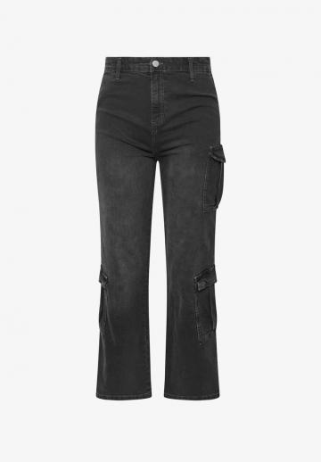 Клешеные джинсы