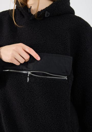 Пуловер с капюшоном