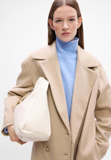 Шерстяное пальто