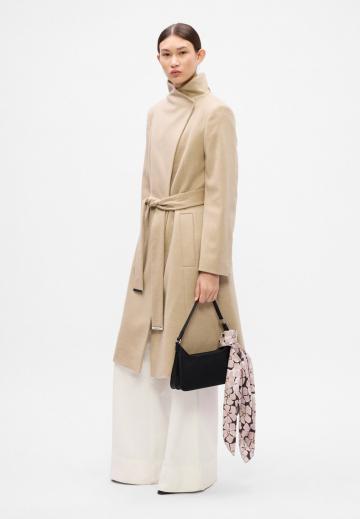 Шерстяное пальто