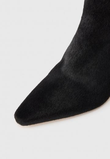 Высокие сапоги