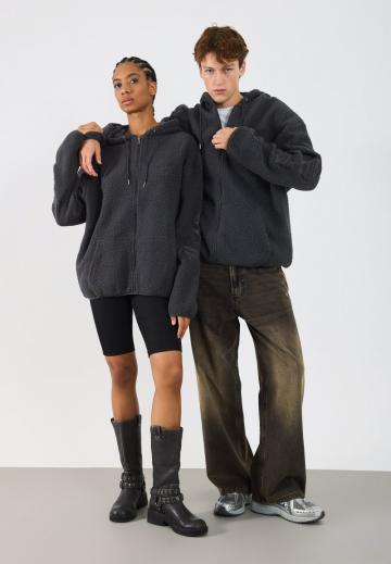 Флисовая куртка