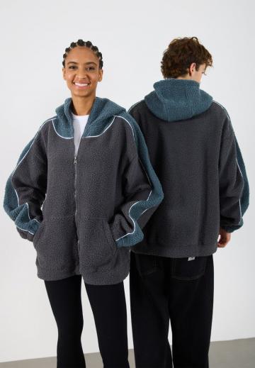 Флисовая куртка