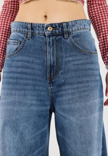 Свободные джинсы