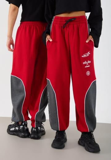 Спортивные штаны
