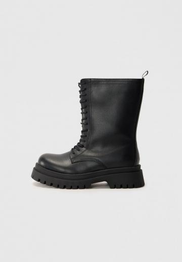 Зимние ботинки