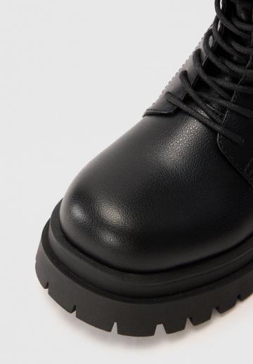 Зимние ботинки