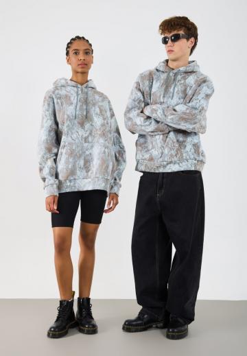 Пуловер с капюшоном