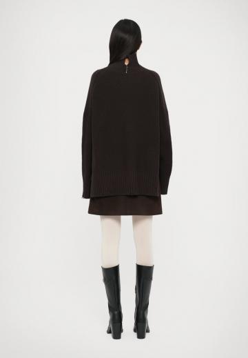 Длинный пуловер