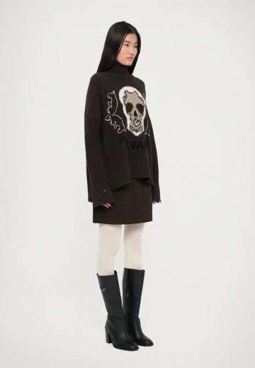 Длинный пуловер