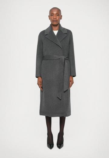 Шерстяное пальто