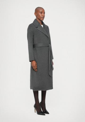 Шерстяное пальто