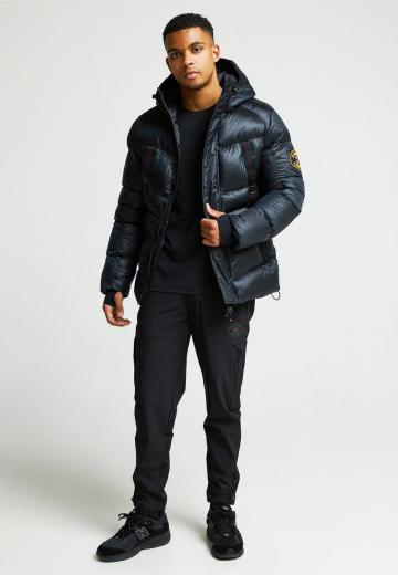 Зимняя куртка