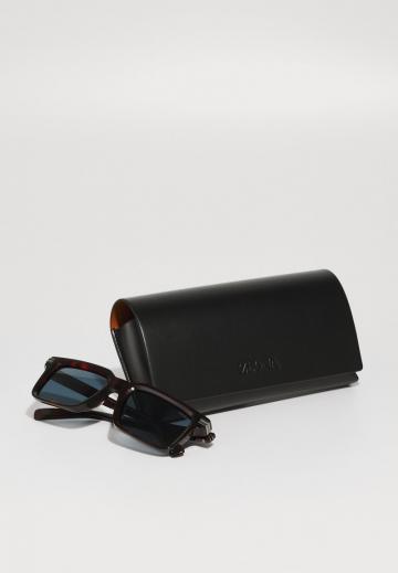 Солнечные очки