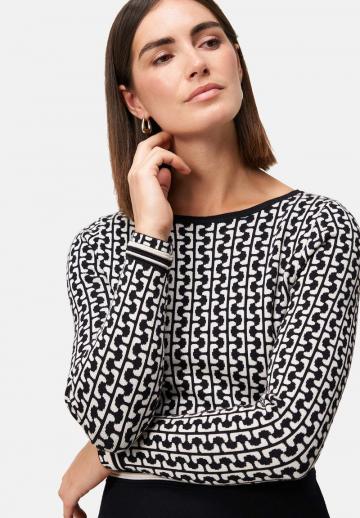 Вязаное платье