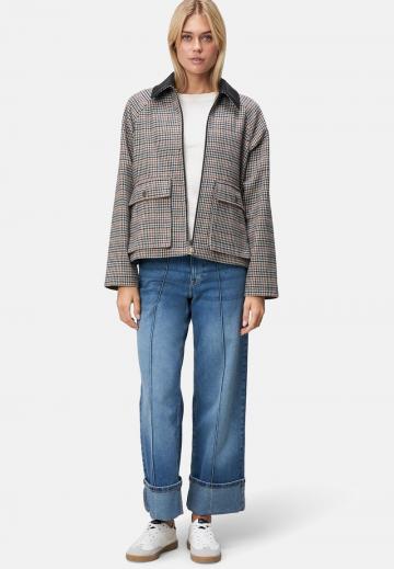 Свободные джинсы