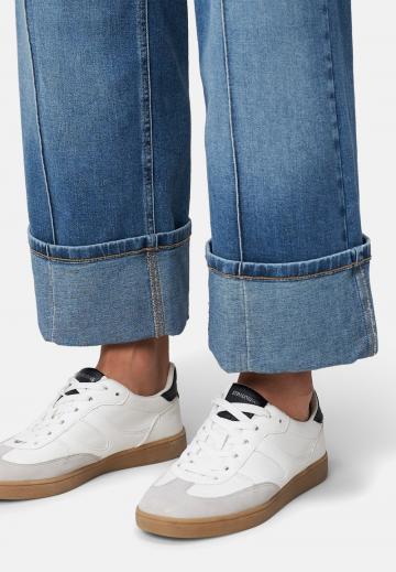 Свободные джинсы