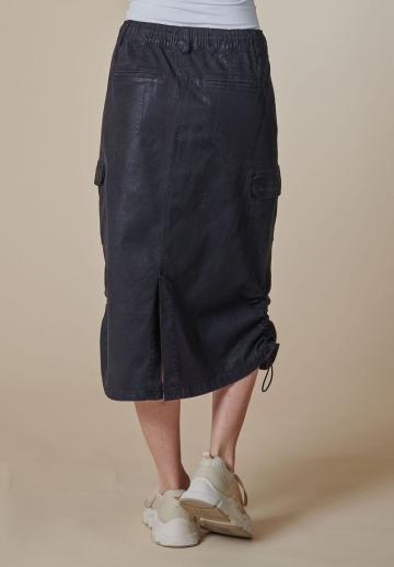 Юбка с накладными карманами