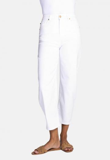 Короткие джинсы