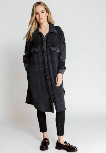 Длинный жилет