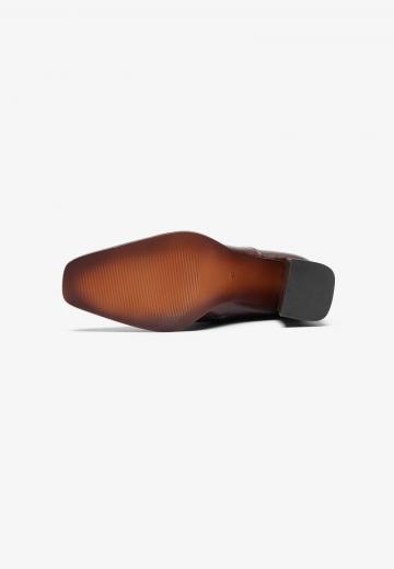 Сапожки на танкетке