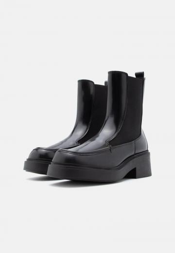 Ботинки челси