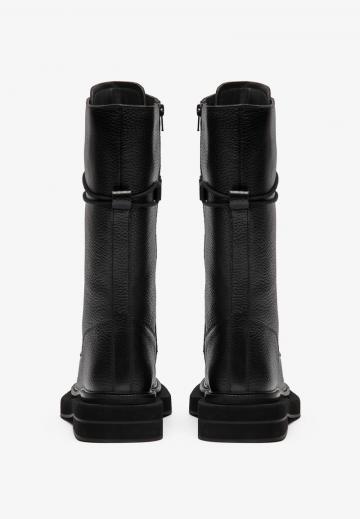 Сапоги на шнуровке