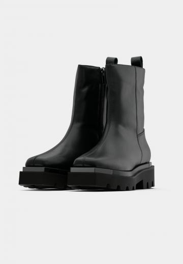 Полусапожки на платформе