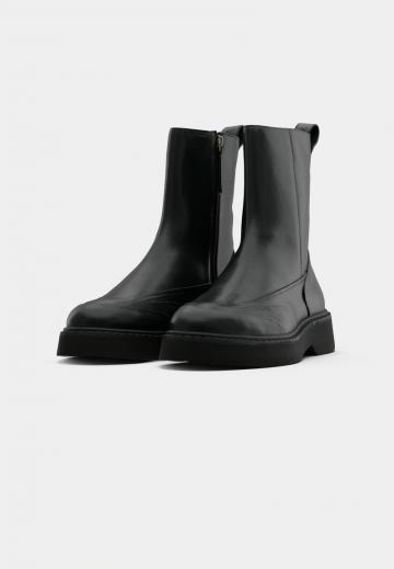 Полусапожки на платформе